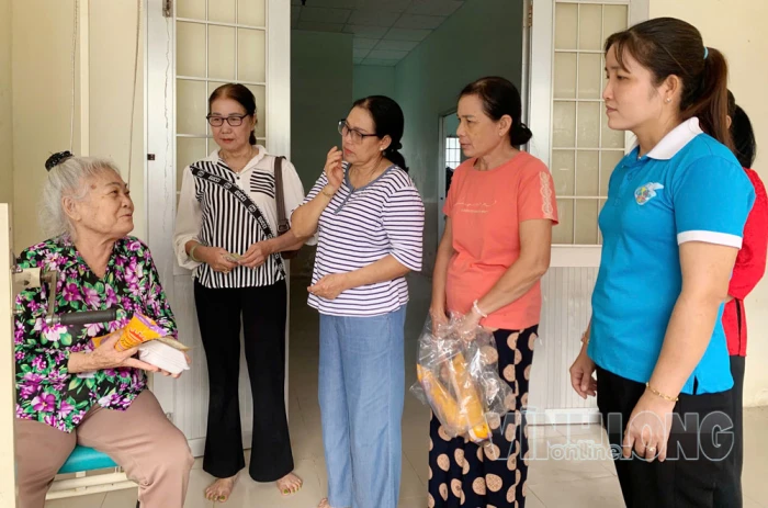 Phụ nữ các cấp chung tay thực hiện an sinh xã hội