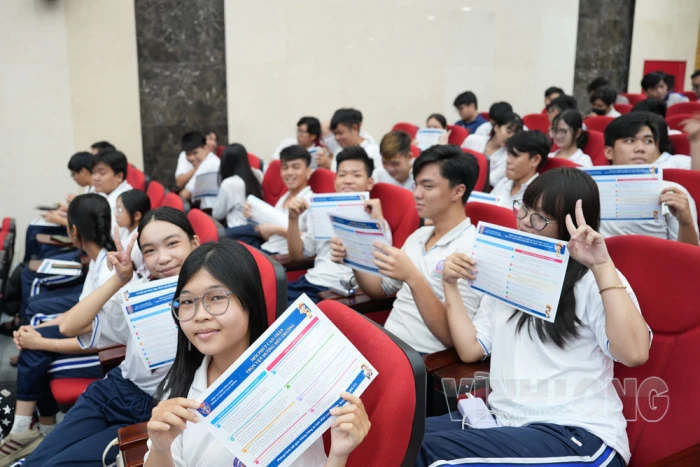 Lan tỏa văn hóa 
giao thông học đường