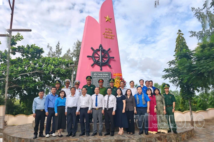 Thạnh Phong ghi dấu son Đường Hồ Chí Minh trên biển