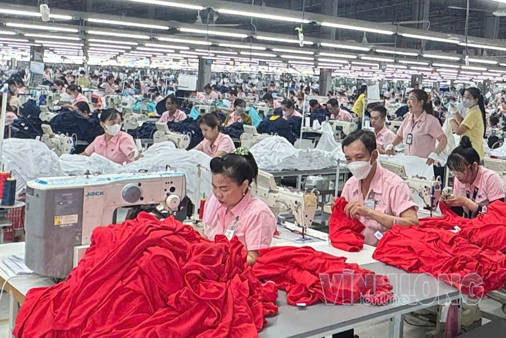 Sản xuất tại Công ty TNHH MTV Thành Công Vĩnh Long.


