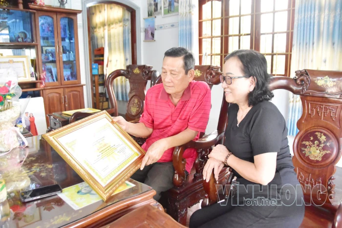 Tâm huyết với khuyến học, khuyến tài và dân vận khéo ở cơ sở