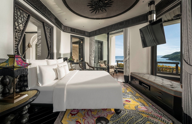 Hệ thống phòng nghỉ, suite, biệt thự và penthouse hướng biển, được kiến trúc sư Bill Bensley thiết kế.

ẢNH: BTC

