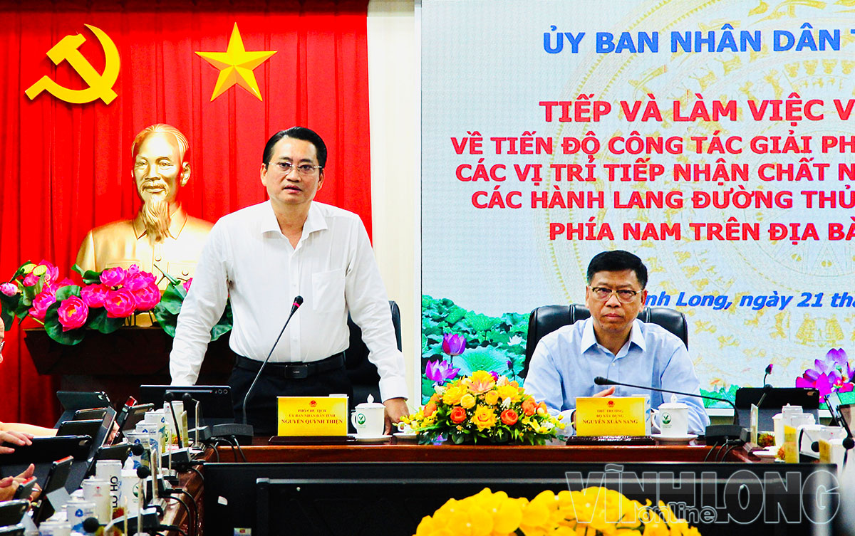  Đồng chí Nguyễn Quỳnh Thiện- Tỉnh ủy viên, Phó Chủ tịch UBND tỉnh phát biểu tại buổi làm việc.