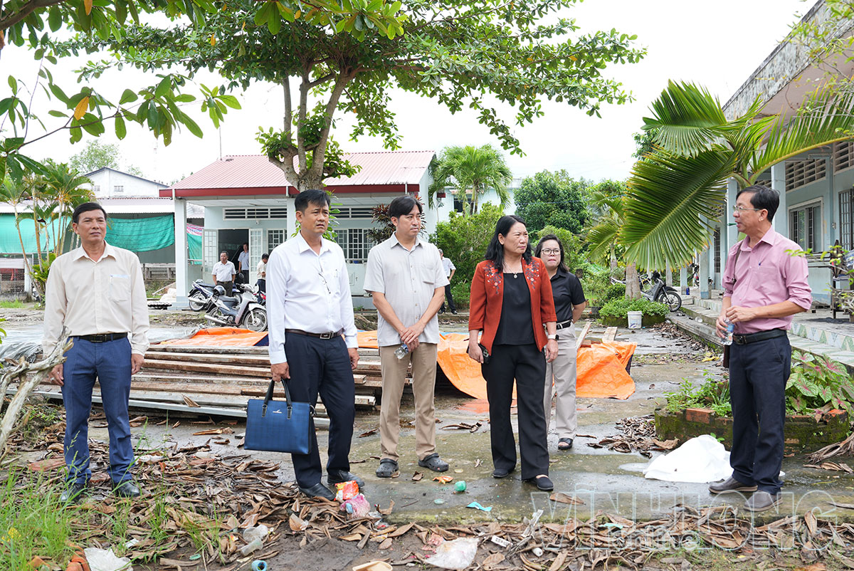 Kiểm tra dự án Trường TH Hòa Thạnh.
