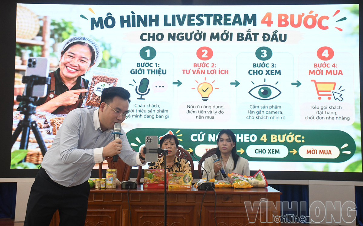 Hỗ trợ hộ tiểu thương bán hàng trên nền tảng TikTok.