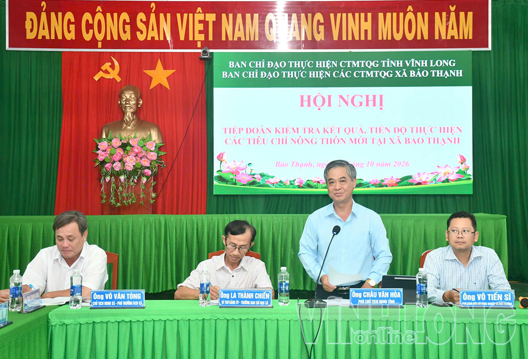 Phó Chủ tịch UBND tỉnh Châu Văn Hoà phát biểu tại buổi kiểm tra các tiêu chí xây dựng NTM xã Bảo Thạnh.