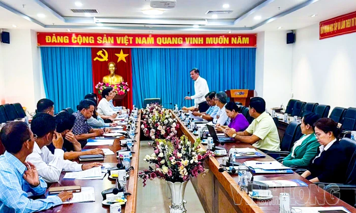 Chia sẻ kinh nghiệm sản xuất và phát triển các chương trình phát thanh, truyền hình tiếng dân tộc