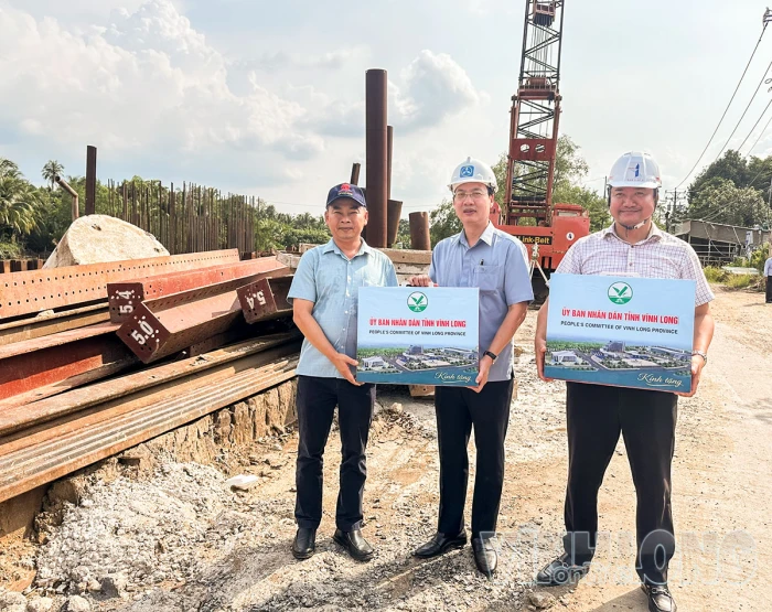 Chủ tịch UBND tỉnh Trần Trí Quang khảo sát thực địa các dự án giao thông
