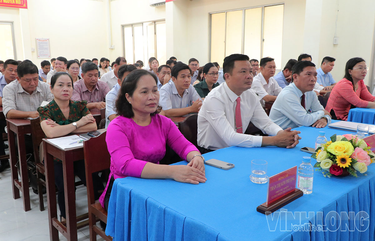 Đại biểu tham dự lễ khai giảng lớp bồi dưỡng nghiệp vụ công tác kiểm tra, giám sát và kỷ luật của Đảng khóa 3, năm 2026.

