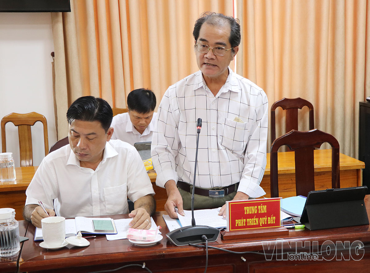 Đại diện cơ quan chuyên môn giải trình các vấn về đặt ra.