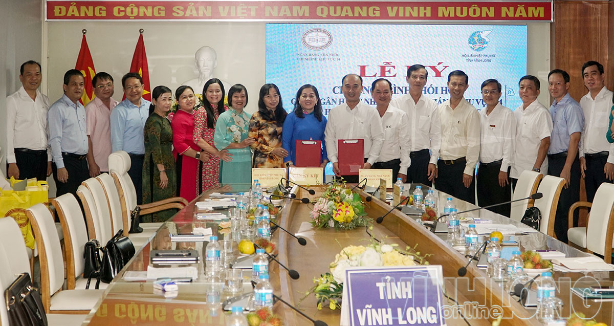 Ngân hàng Nhà nước chi nhánh Khu vực 14 và Hội Liên hiệp Phụ nữ tỉnh thực hiện ký kết chương trình phối hợp giai đoạn 2026-2030.