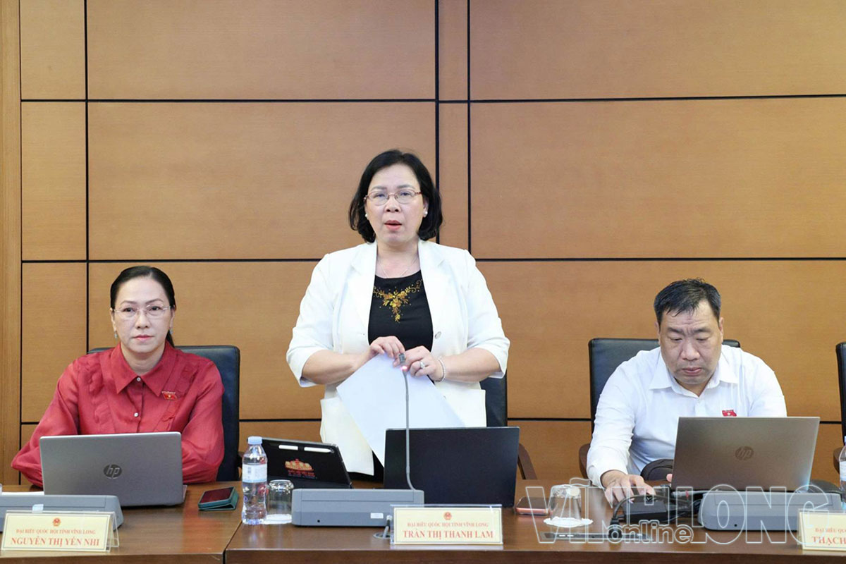 
Đại biểu Trần Thị Thanh Lam phát biểu tại phiên thảo luận Tổ ngày 18/10/2026.