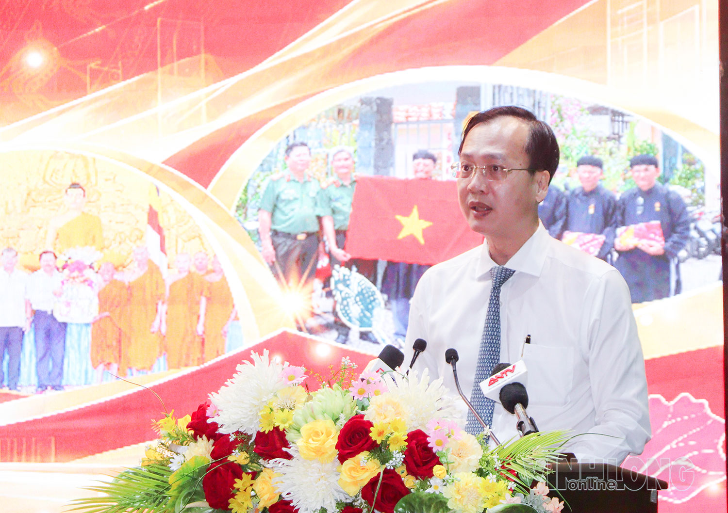 Đồng chí Trần Trí Quang- Phó Bí thư Tỉnh ủy, Chủ tịch UBND tỉnh phát biểu chào mừng hội nghị.