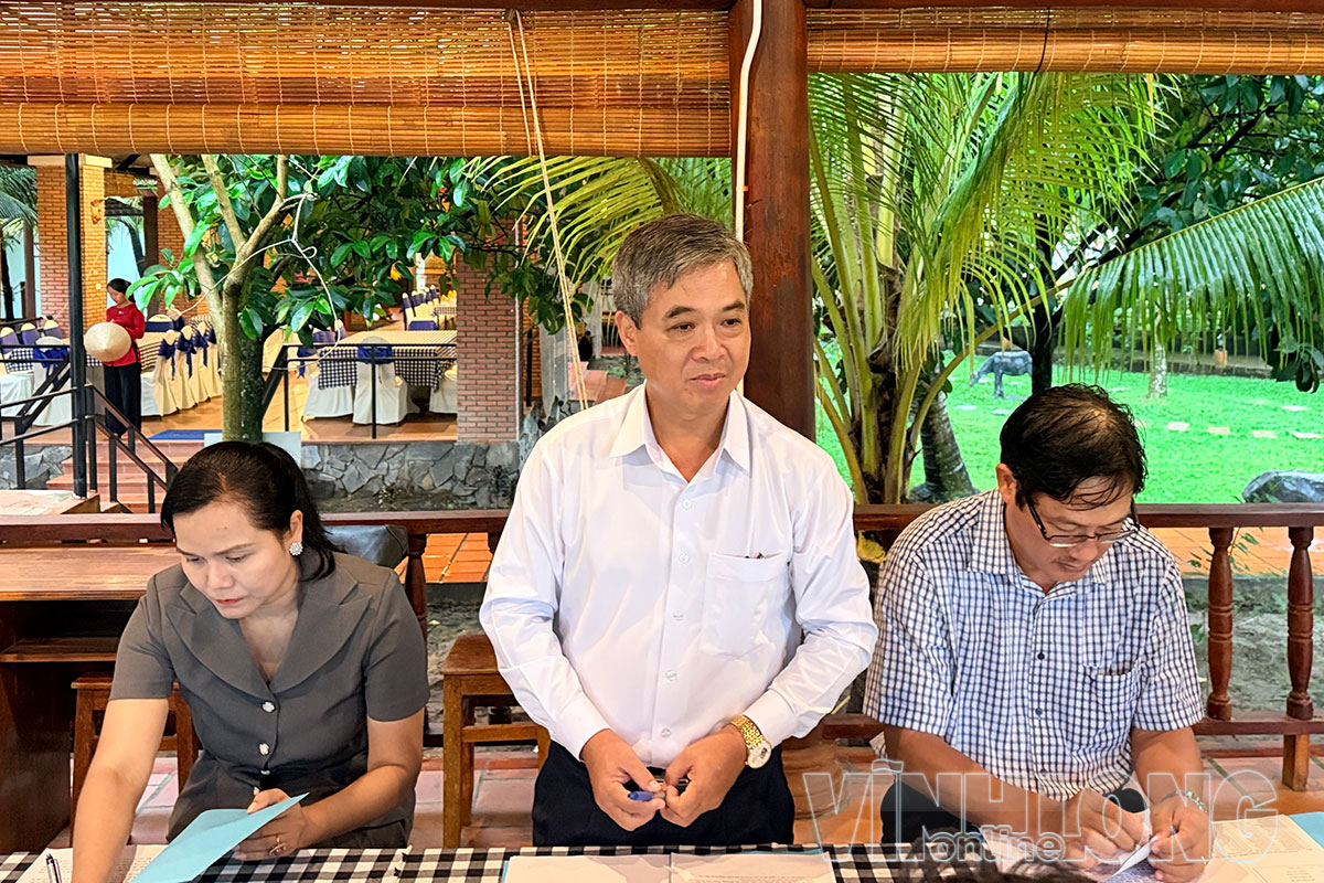  Đồng chí Châu Văn Hoà phát biểu chỉ đạo.