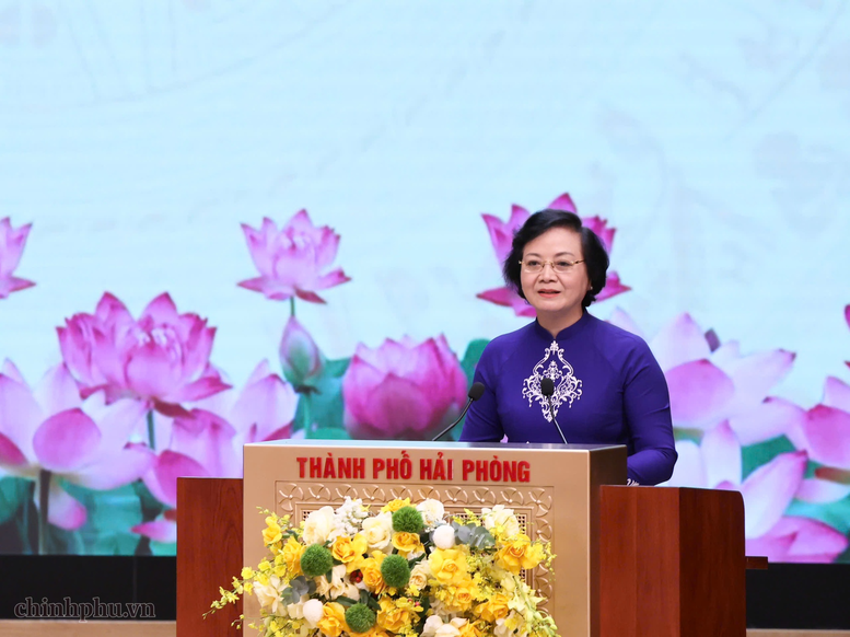 Bí thư Trung ương Đảng, Phó Thủ tướng Phạm Thị Thanh Trà, Chủ tịch Ủy ban Quốc gia về người cao tuổi Việt Nam phát biểu tại Lễ phát động - Ảnh: chinhphu.vn/Thu Giang