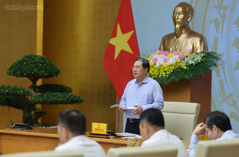 Phó Thủ tướng Thường trực Chính phủ Phạm Gia Túc phát biểu kết luận phiên họp thứ nhất của Ban Chỉ đạo Trung ương về chính sách nhà ở và thị trường bất động sản - Ảnh: chinhphu.vn/Phương Nguyên

