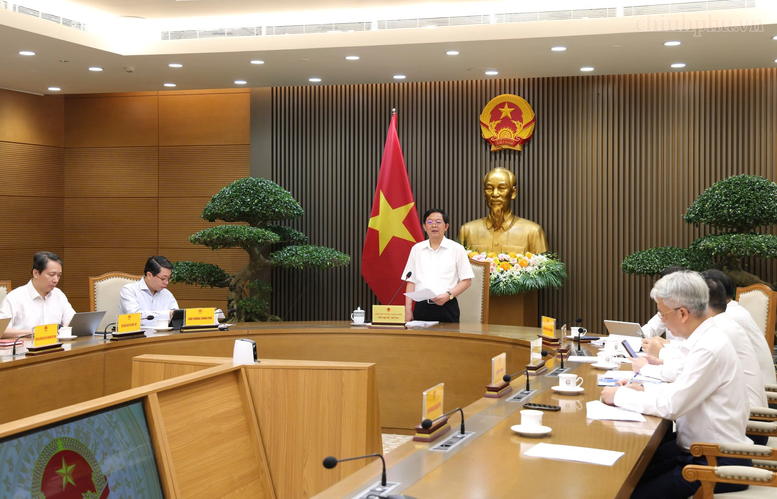 Phó Thủ tướng Hồ Quốc Dũng nhấn mạnh về yêu cầu đưa đổi mới sáng tạo thực sự trở thành phương thức phát triển, động lực tăng trưởng của toàn bộ nền kinh tế - Ảnh: chinhphu.vn/Gia Huy

