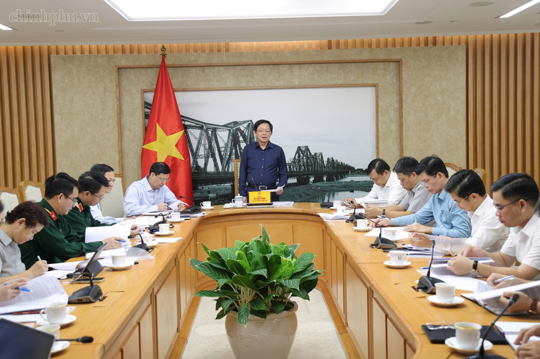 Phó Thủ tướng Hồ Quốc Dũng chủ trì cuộc họp với các bộ, cơ quan về Kế hoạch phòng, chống thiên tai quốc gia giai đoạn 2026-2030 - Ảnh: chinhphu.vn/Gia Huy

