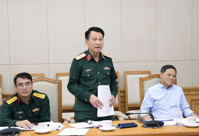 Đại diện các bộ, ngành phát biểu tại cuộc họp - Ảnh: chinhphu.vn/Gia Huy


