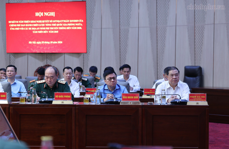 Phó Thủ tướng Thường trực Chính phủ Phạm Gia Túc cùng các đại biểu tham dự Hội nghị - Ảnh: chinhphu.vn/Phương Nguyên