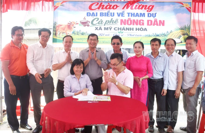 Cà phê nông dân xã Mỹ Chánh Hòa