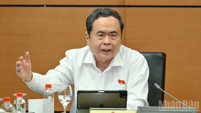 Chủ tịch Quốc hội: Cắt giảm thủ tục, không cắt giảm trách nhiệm bảo vệ môi trường