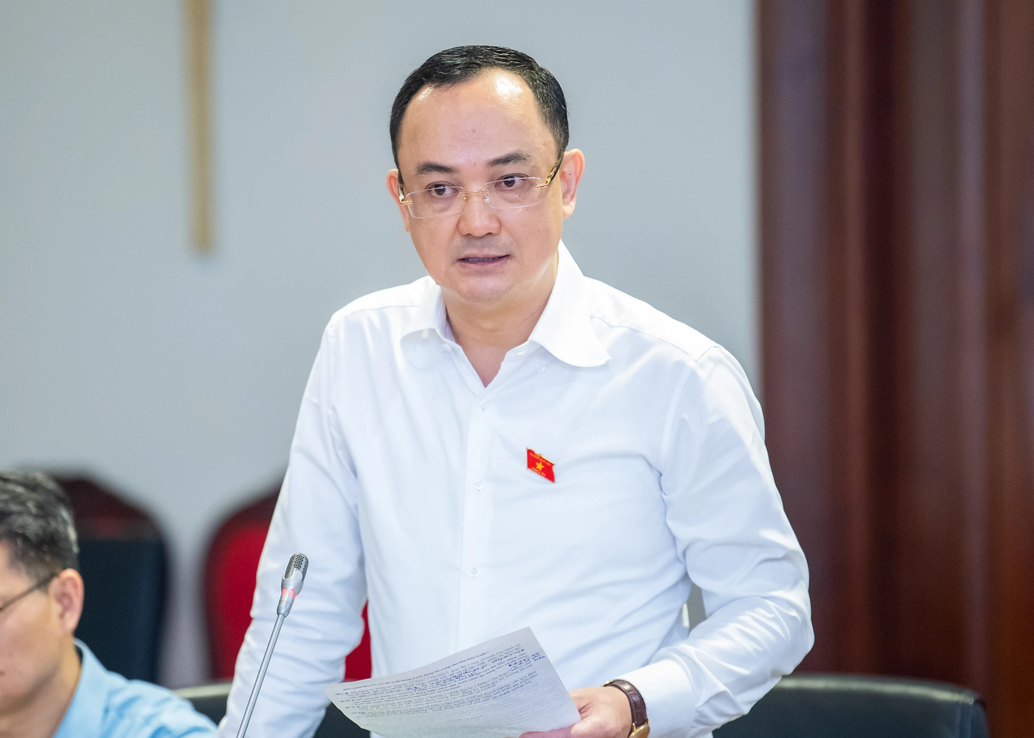 Đại biểu Nguyễn Ngọc Sơn, Ủy viên Ủy ban Khoa học, Công nghệ và Môi trường của Quốc hội.

ẢNH: QUOCHOI.VN

