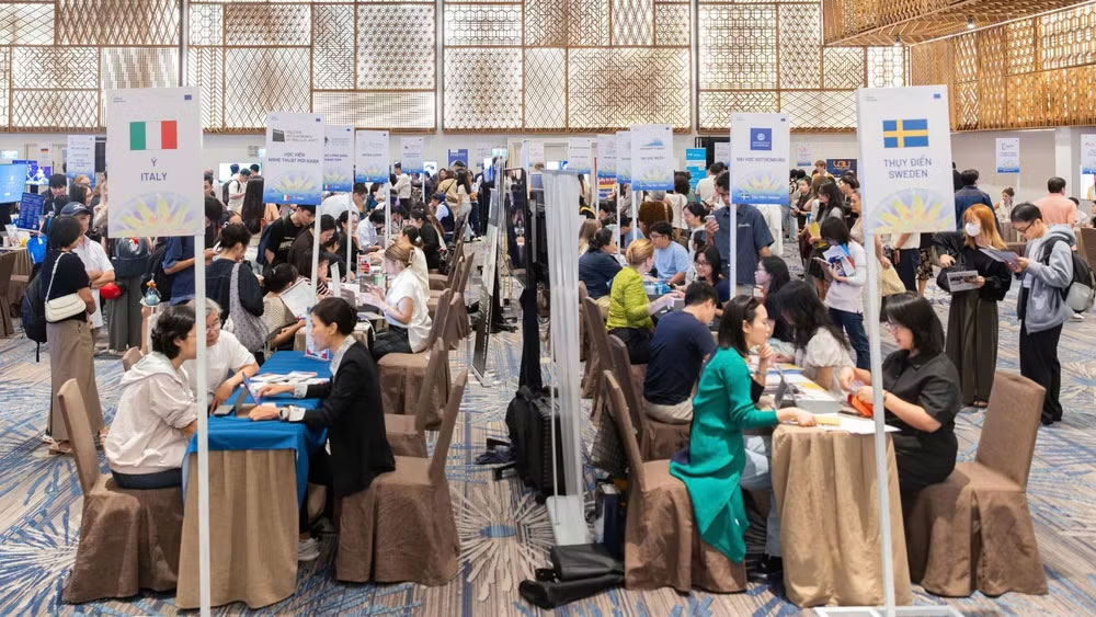 Ngày hội quy tụ gần 70 trường đại học và tổ chức giáo dục hàng đầu đại diện cho 17 quốc gia thành viên Liên minh châu Âu. (Ảnh: BTC)
