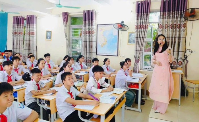 Bảo đảm điều kiện thực chất để thực hiện giáo dục bắt buộc