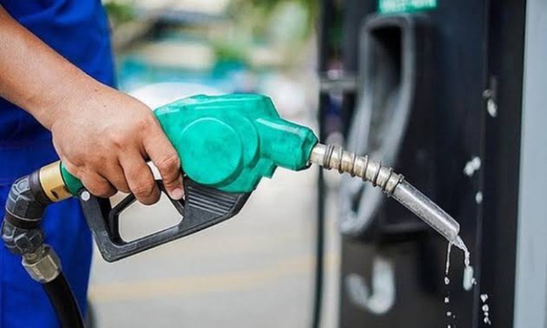 Khẩn trương trình Chính phủ dự thảo Nghị định thay thế Nghị định 83 về kinh doanh xăng dầu trước ngày 10/11/2026.