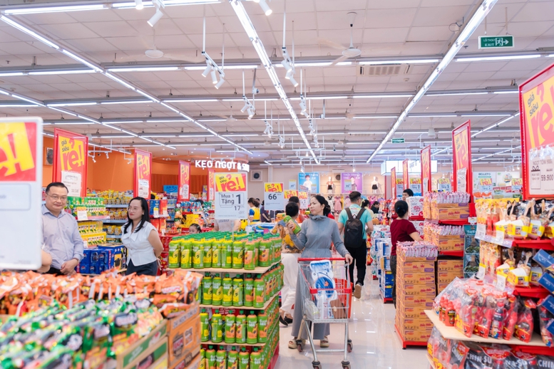 Tạo điều kiện thuận lợi cho doanh nghiệp tham gia đầu tư phát triển hạ tầng thương mại bán lẻ, tăng cường xúc tiến thương mại.


