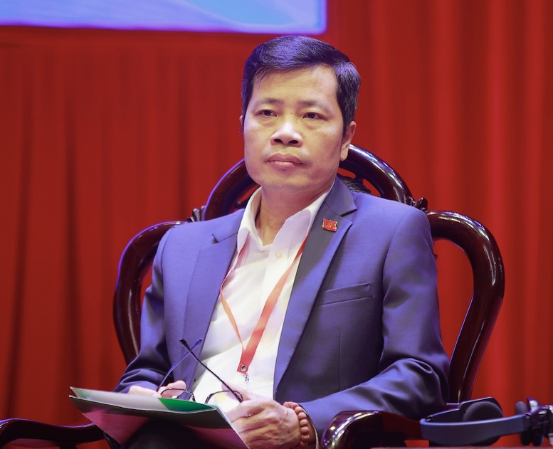 Ông Lê Thanh Tùng, Phó Giám đốc Trung tâm Công nghệ thông tin, Bộ Nội vụ

