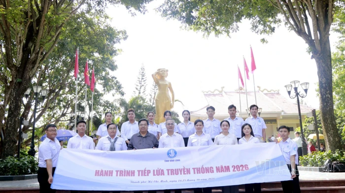 Tiếp lửa truyền thống, khơi dậy khát vọng cống hiến của sinh viên Vĩnh Long