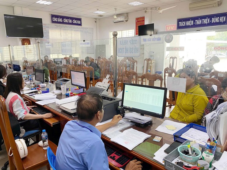 Việc hoàn thiện vị trí việc làm phải phản ánh đúng nhiệm vụ, công việc chủ yếu, sản phẩm đầu ra, trách nhiệm, quan hệ công tác và yêu cầu năng lực.