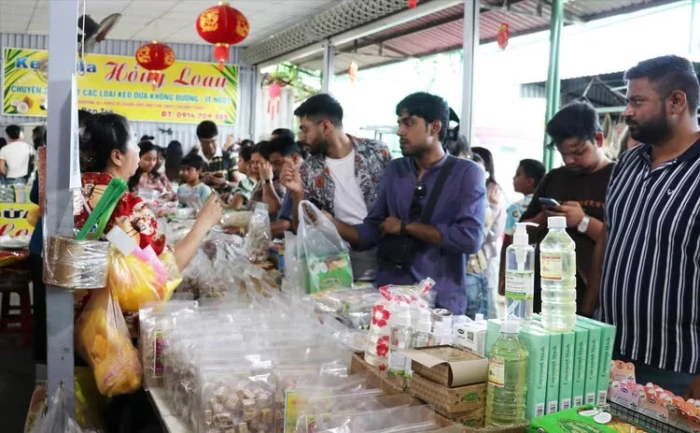 Khai mở dư địa du lịch mua sắm: Gia tăng trải nghiệm, chi tiêu của du khách khi đến Việt Nam