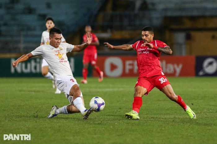 Quang Hải ghi bàn, CLB Công an Hà Nội bám sát đội đầu bảng Ninh Bình