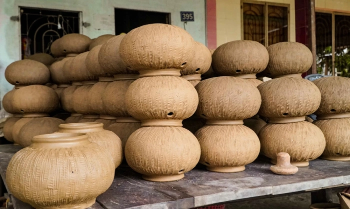 Đồng bào Khmer xã Hòn Đất giữ nghề làm cà om