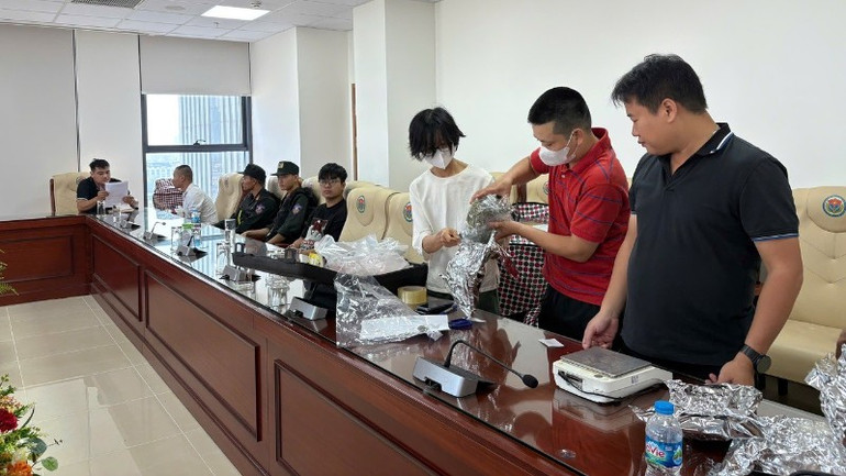 Giai đoạn 3 chuyên án bắt giữ 10 đối tượng, 276kg cần sa khô.
