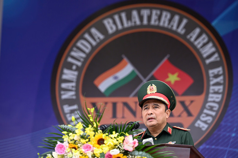 Thượng tướng Phùng Sĩ Tấn phát biểu khai mạc diễn tập VINBAX 2025.