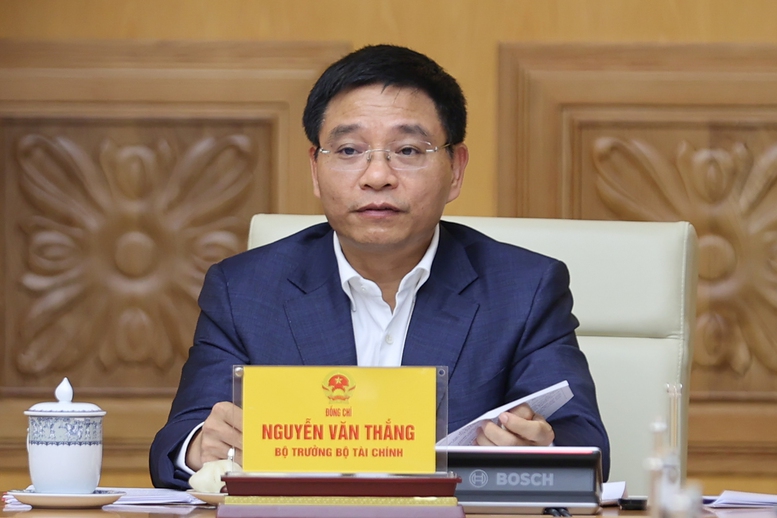 Bộ trưởng Bộ Tài chính Nguyễn Văn Thắng phát biểu - Ảnh: VGP/Nhật Bắc