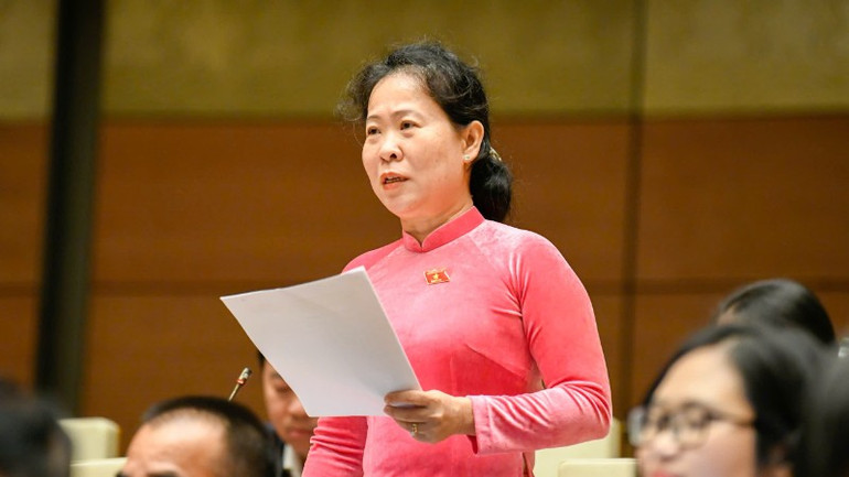 Đại biểu Tô Ái Vang (Đoàn thành phố Cần Thơ). (Ảnh: DUY LINH)