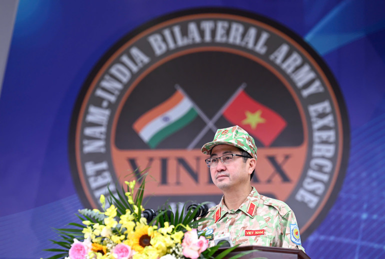 Thiếu tướng Phạm Mạnh Thắng, Cục trưởng Gìn giữ hòa bình Việt Nam phát biểu.