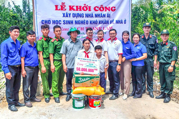 MTTQ, các tổ chức chính trị- xã hội tích cực hưởng ứng các phong trào thi đua gắn với chào mừng đại hội.