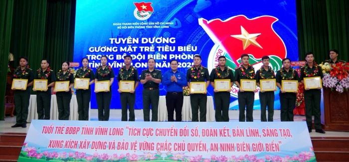 Tuổi trẻ Bộ đội biên phòng bảo vệ vững chắc chủ quyền an ninh biên giới biển