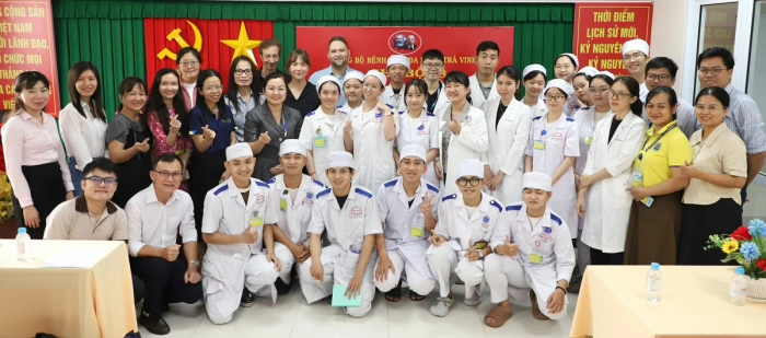 BVĐK Trà Vinh và Trường ĐH Trà Vinh: Hợp tác quốc tế về lĩnh vực thần kinh và điều dưỡng