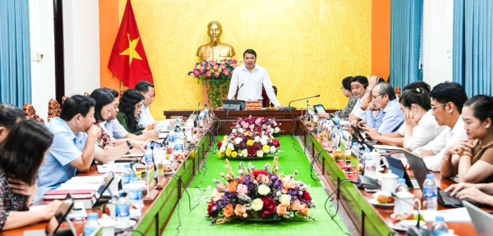 Thẩm tra các văn bản trình bổ sung tại Kỳ họp chuyên đề lần thứ 3