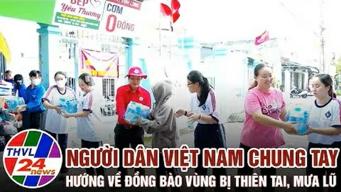 Người dân Vĩnh Long chung tay hướng về đồng bào vùng bị thiên tai, mưa lũ