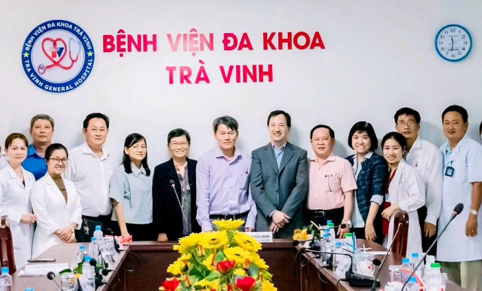 BVĐK Trà Vinh hợp tác quốc tế trong điều trị bệnh thận