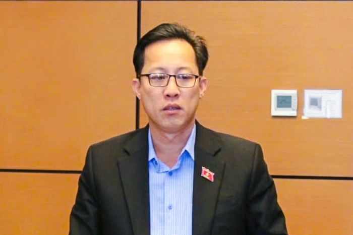 Bảo vệ quyền và lợi ích con người khi sử dụng trí tuệ nhân tạo