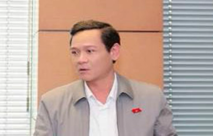 Cần bổ sung nhân lực, nâng cao chất lượng khám, điều trị tại các bệnh xá quân đội, công an